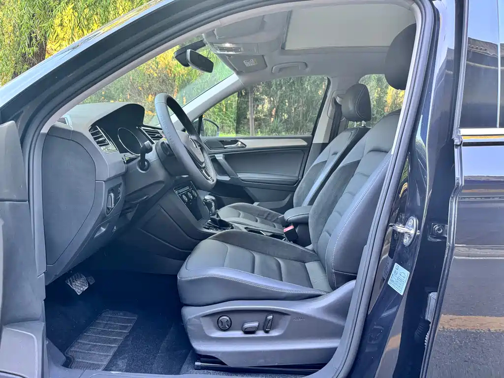 VOLKSWAGEN TIGUAN L 2018