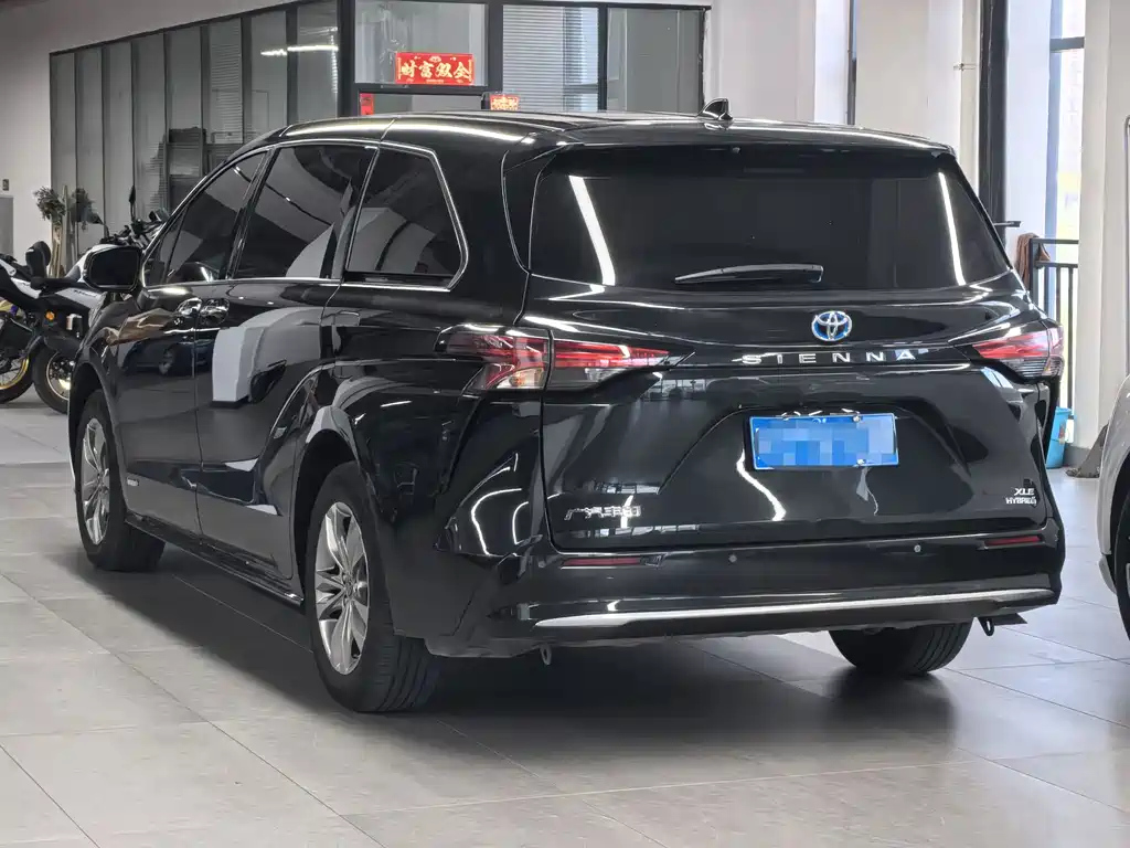 TOYOTA SIENNA SIENNA 2023