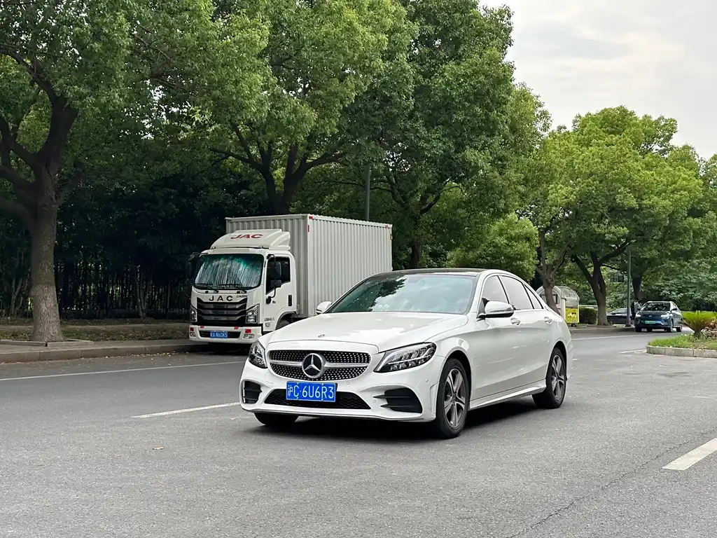 MERCEDES BENZ C-CLASS