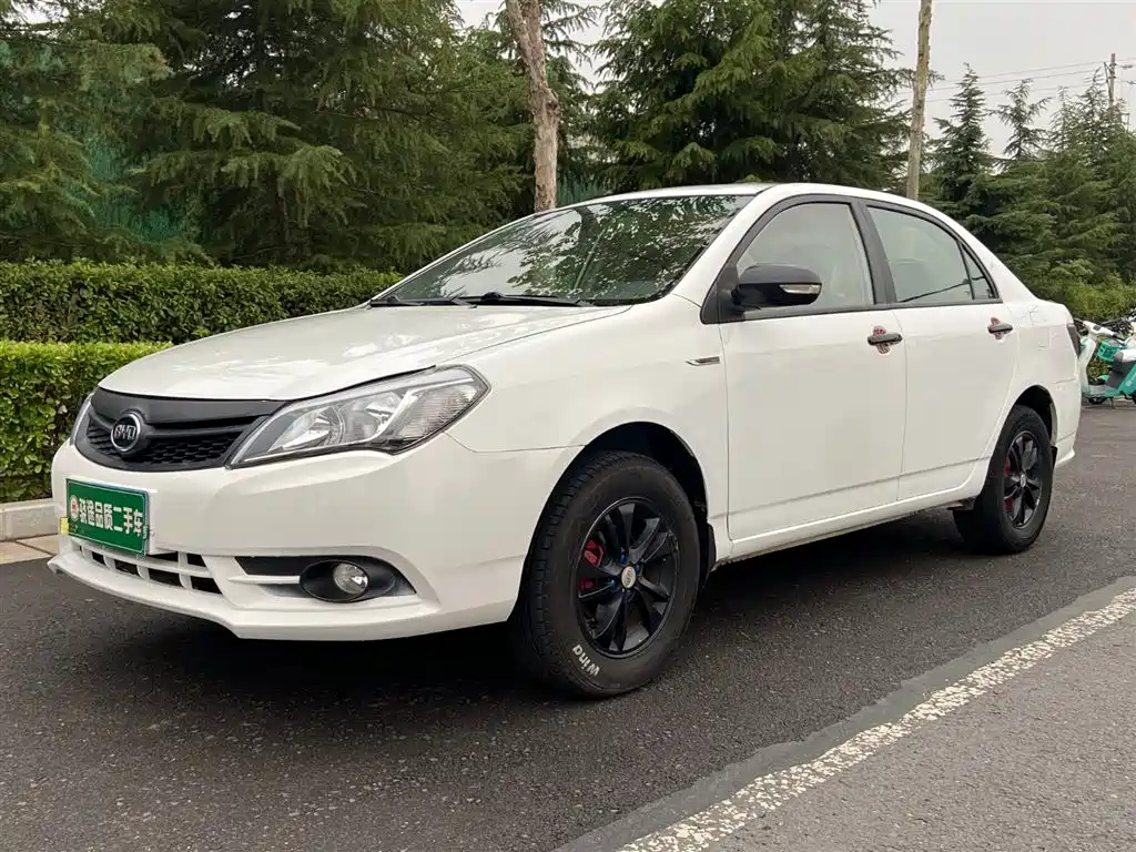 BYD F3 2015