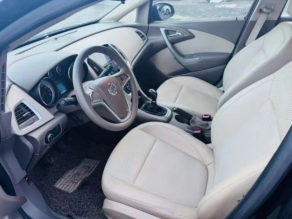 BUICK EXCELLE 2013