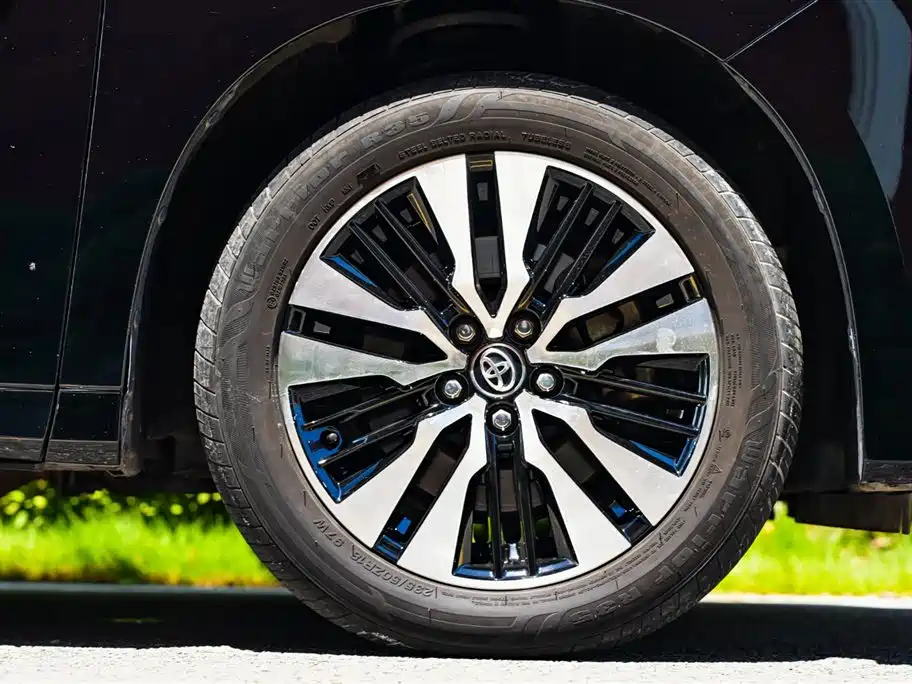 TOYOTA ALPHARD 2018
