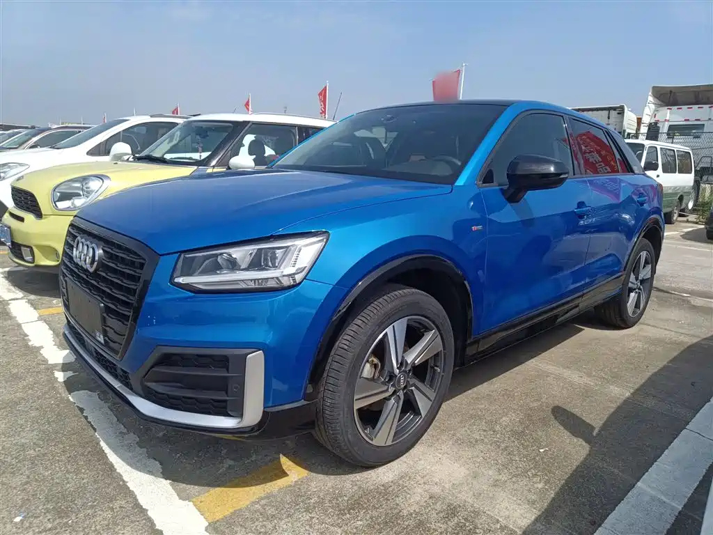 AUDI Q2L 2021