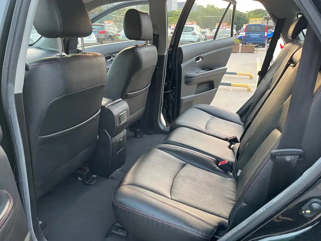 BYD S6 2014