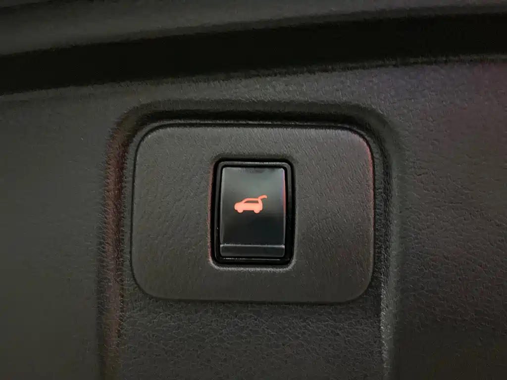 NISSAN MURANO 2020