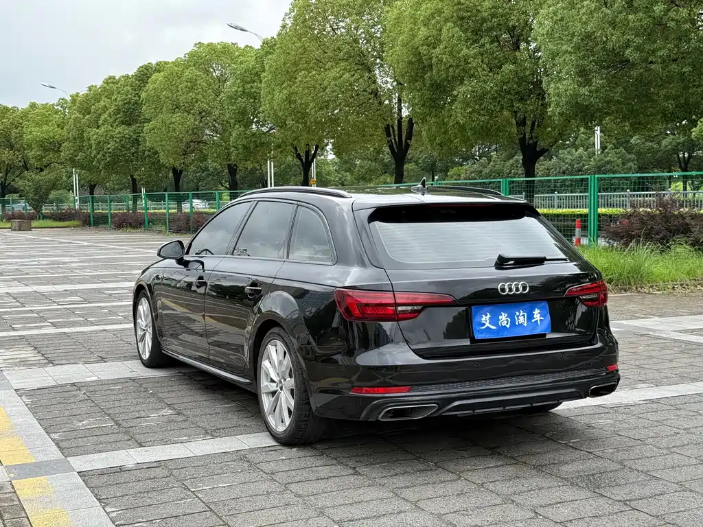 AUDI A4 IMPORT 2020