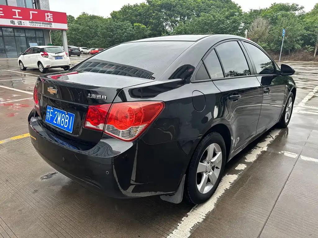 CHEVROLET CRUZE 2013