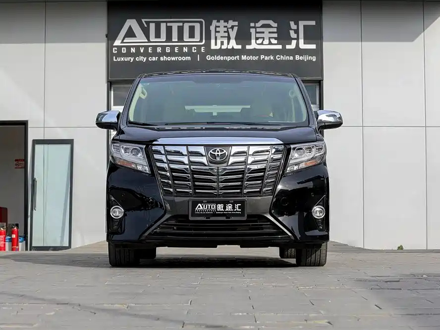 TOYOTA ALPHARD 2018