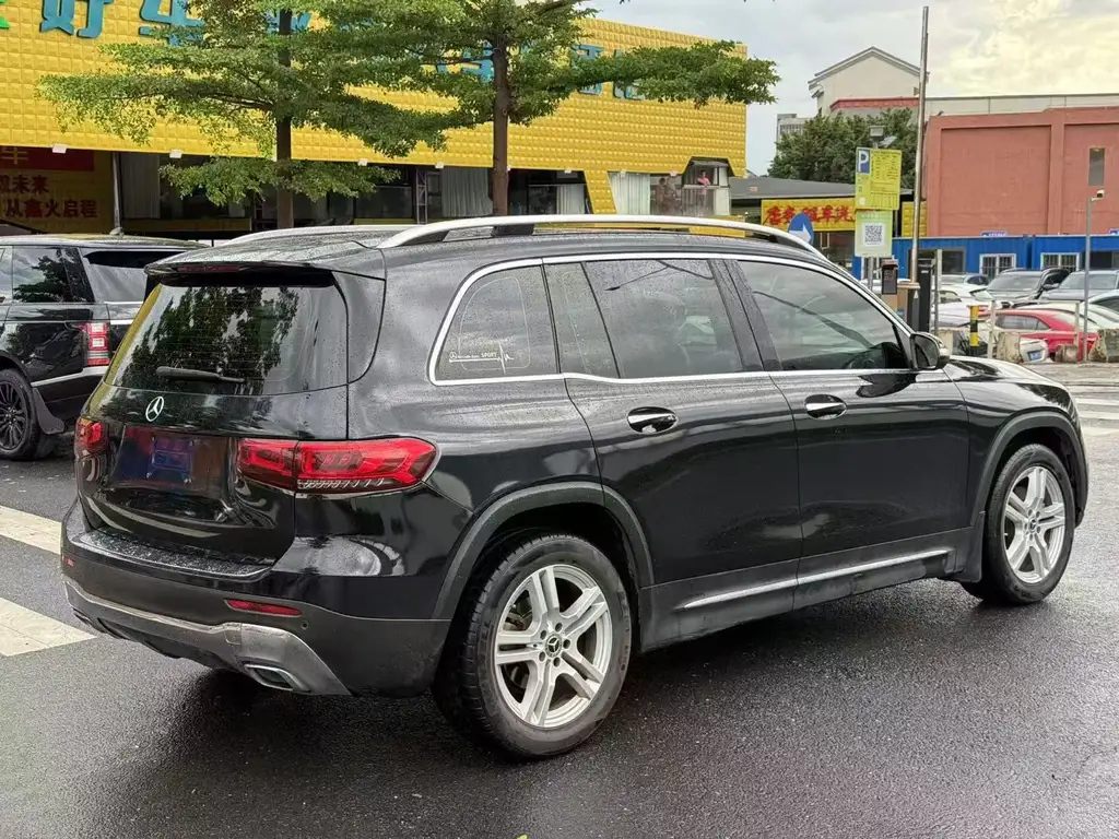 MERCEDES BENZ GLB 2020