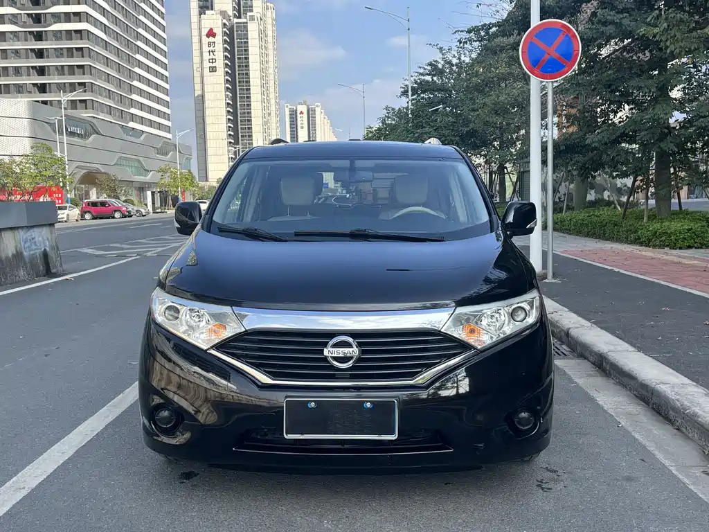 NISSAN QUEST 2014