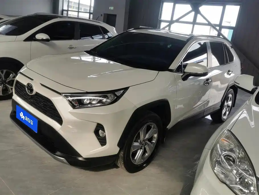 TOYOTA RAV4 RONGFANG 2020