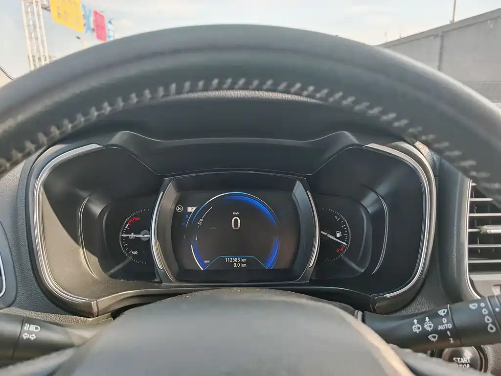 RENAULT KOLEOS 2017