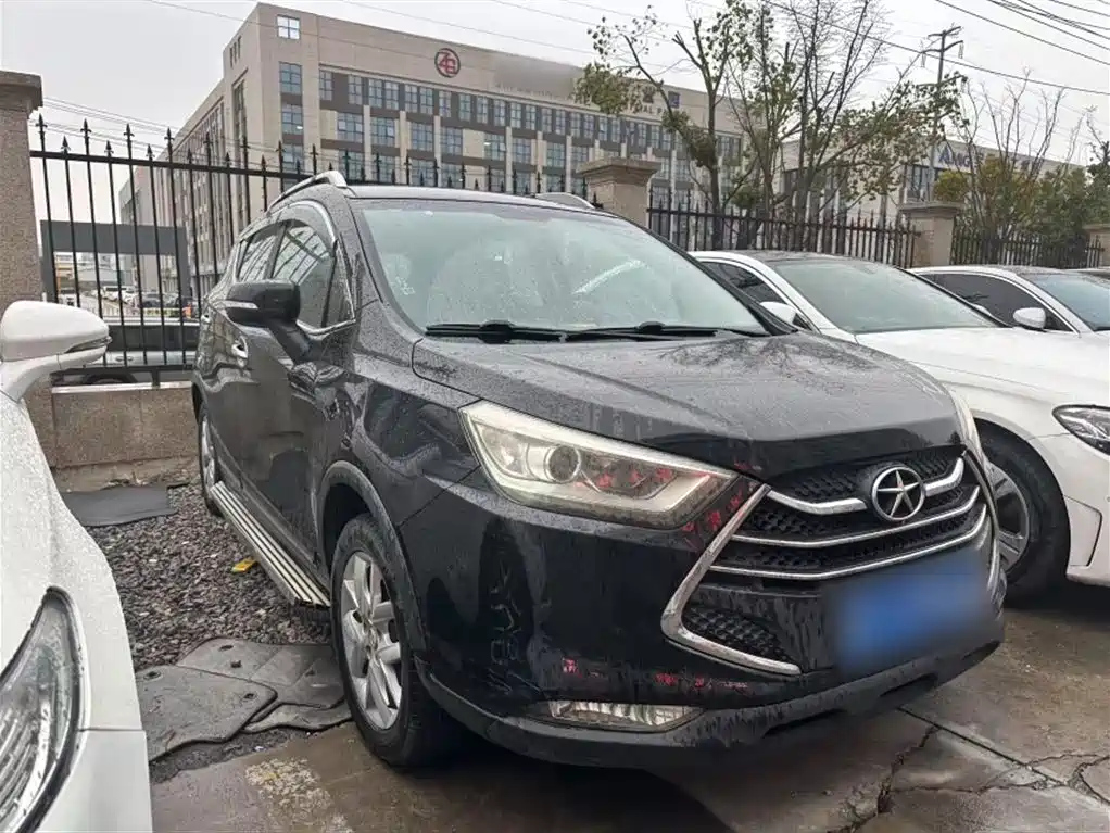 JAC REFINE S3 2014