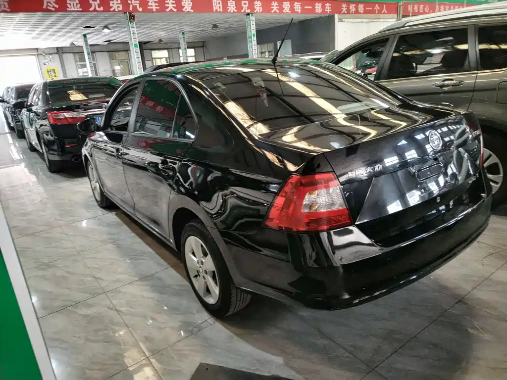 SKODA RAPID 2013