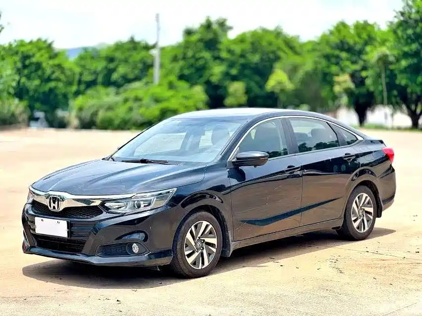 HONDA CRIDER 2019