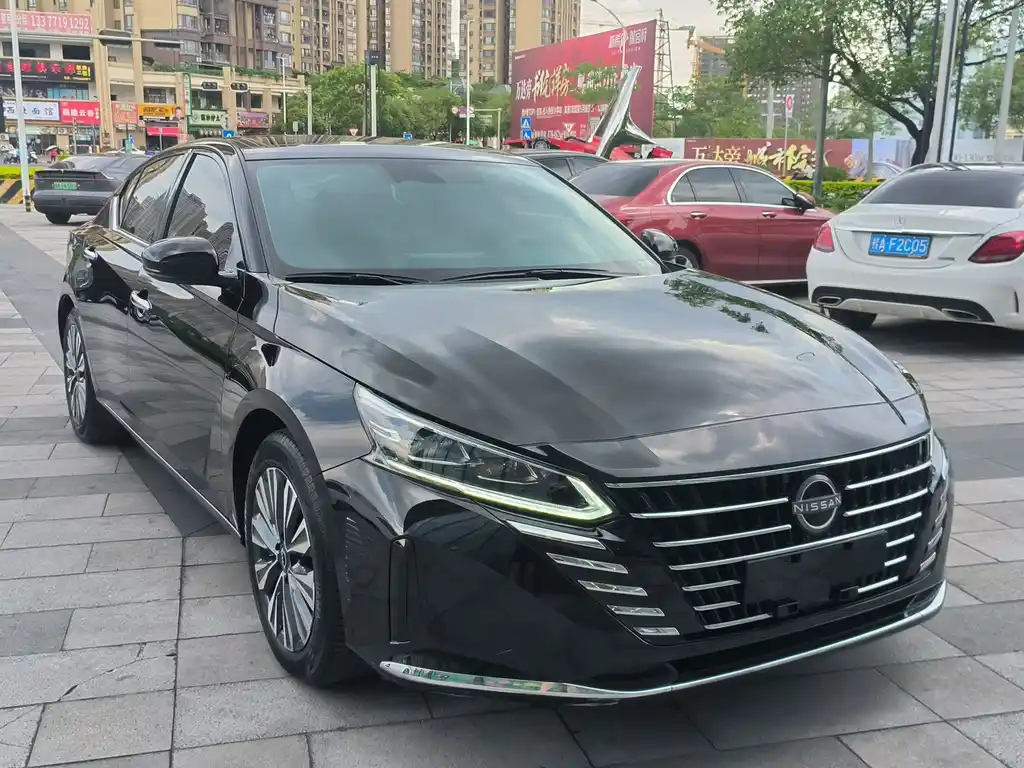 NISSAN TEANA 2022