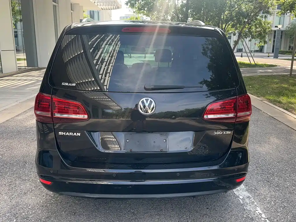 VOLKSWAGEN SHARAN 2016
