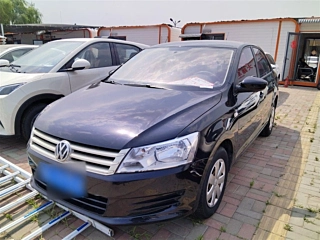 VOLKSWAGEN SANTANA 2017