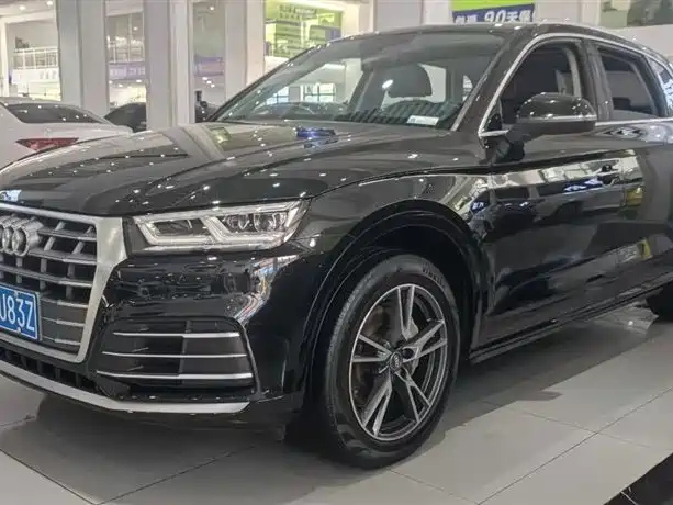 AUDI Q5L 2020