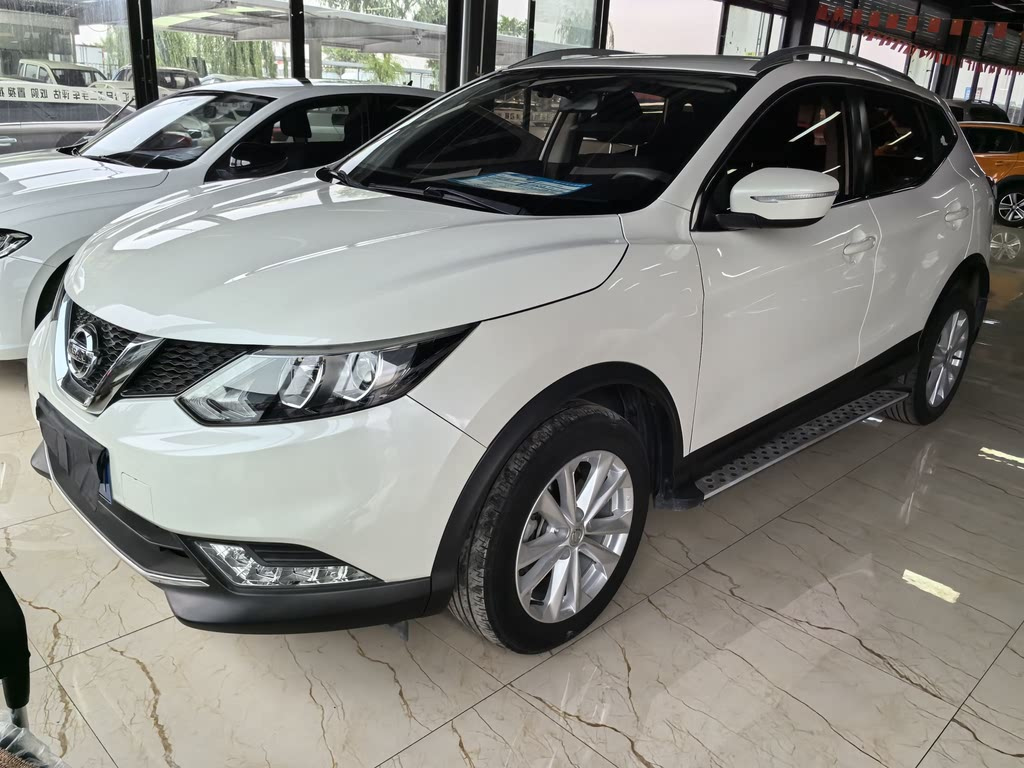 NISSAN QASHQAI 2017