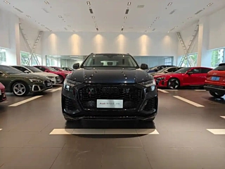 AUDI RS Q8  2022