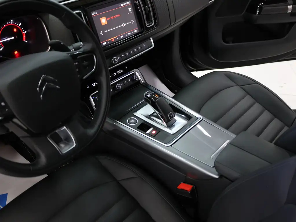 CITROEN C6 2021