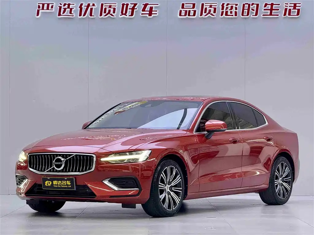 VOLVO S60 2021