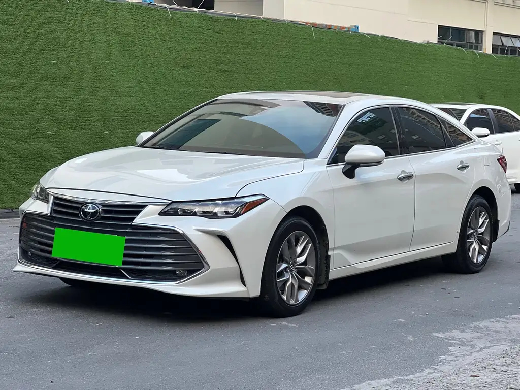 TOYOTA AVALON 2019