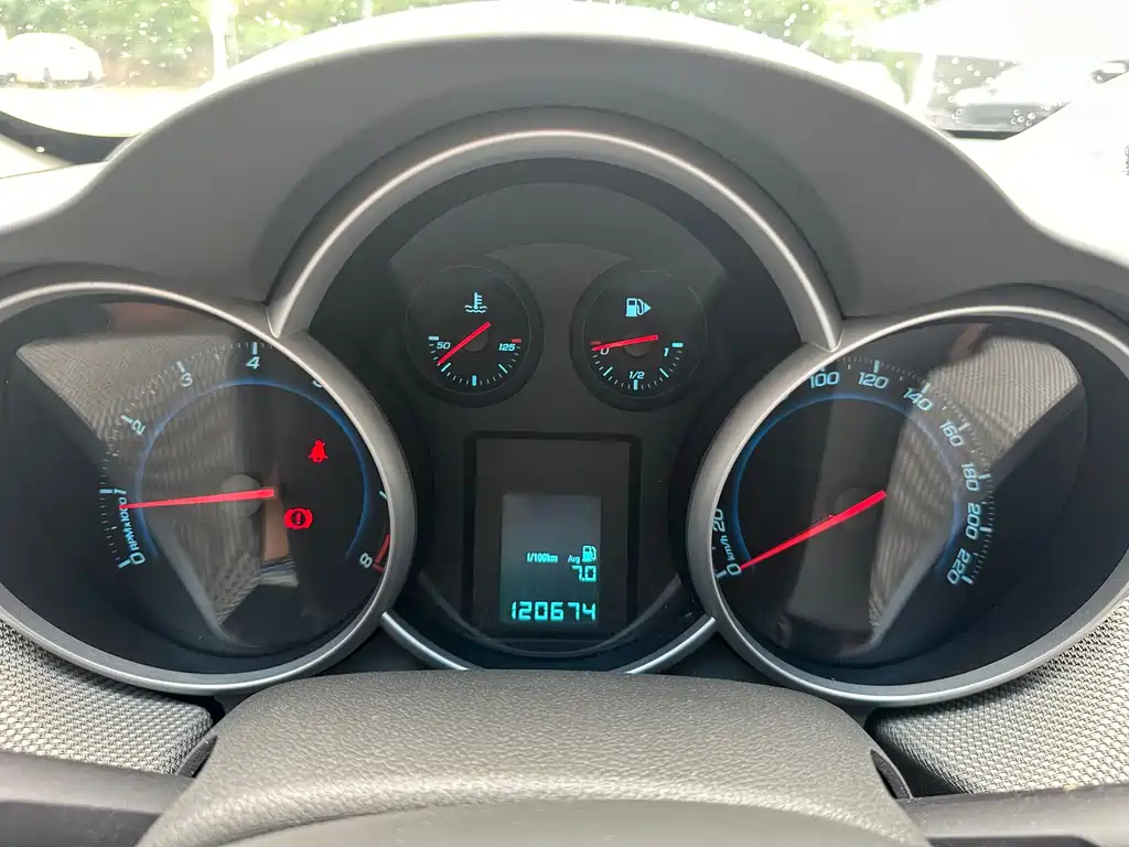 CHEVROLET CRUZE 2013