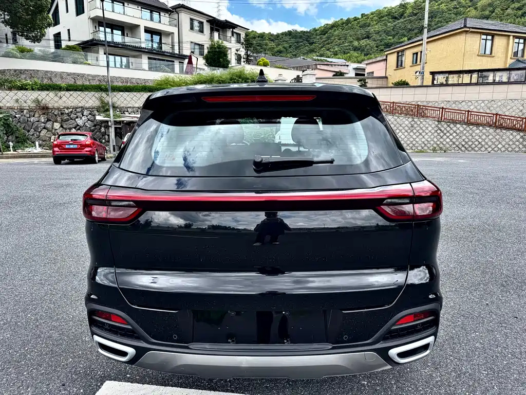 CHERY TIGGO 8 2024