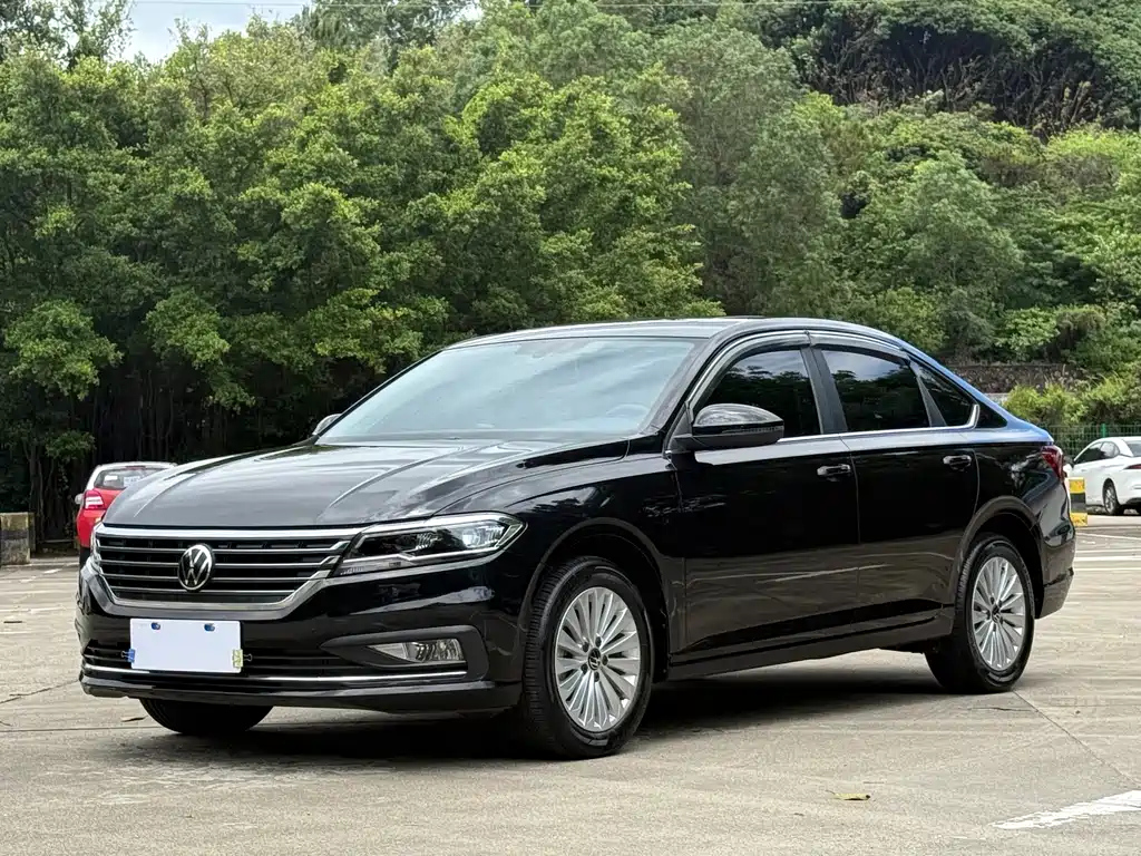 VOLKSWAGEN LAVIDA 2022