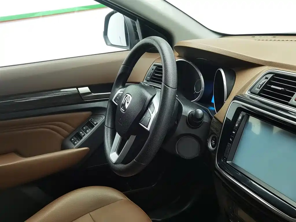 WEVAN S50 2016