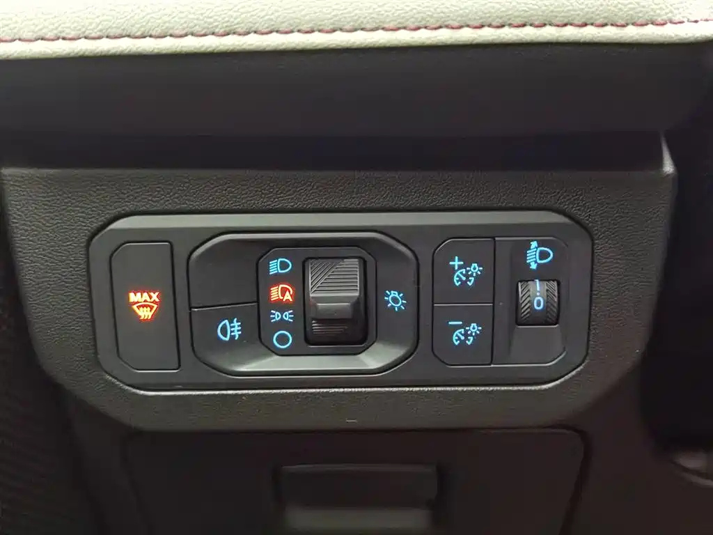 FORD MONDEO 2022