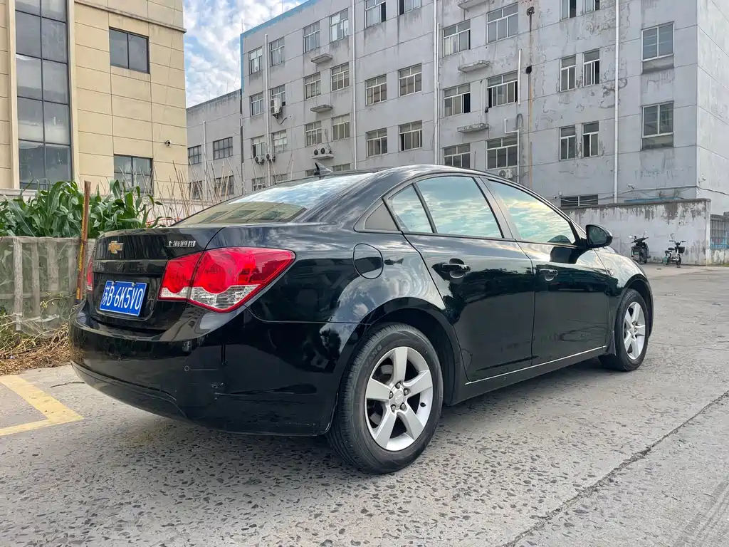 CHEVROLET CRUZE 2012