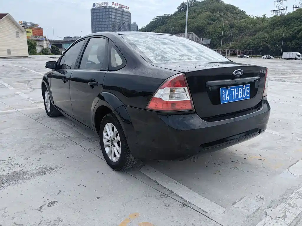 FORD FOCUS 2013