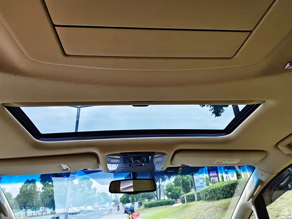 TOYOTA ALPHARD 2019