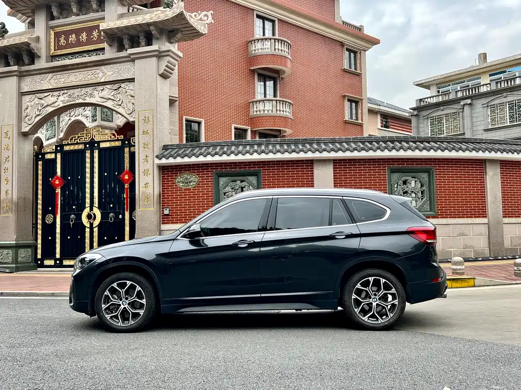 BMW X1 2022
