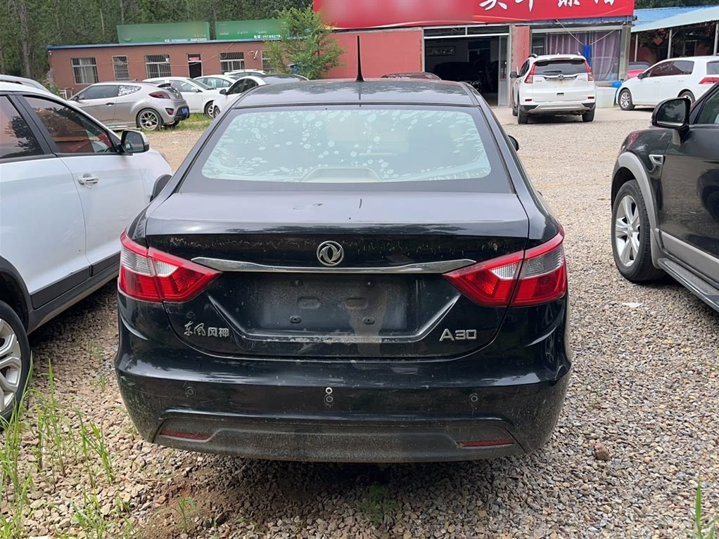 DONGFENG AEOLUS A30 2014