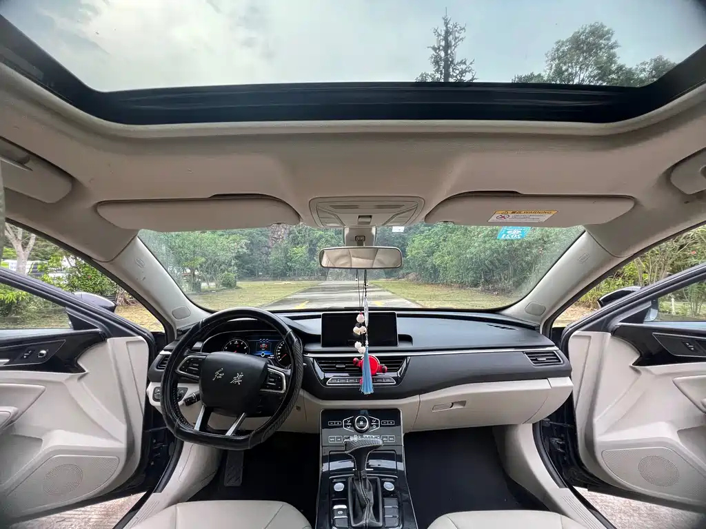 HONGQI H5 2018