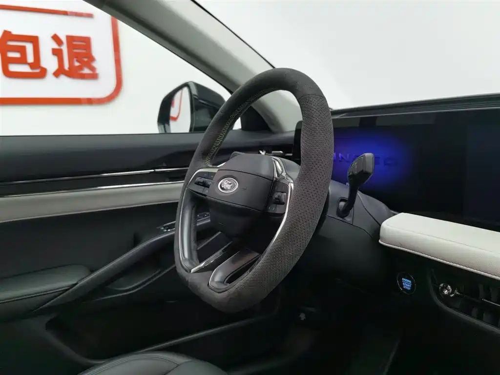FORD MONDEO 2022