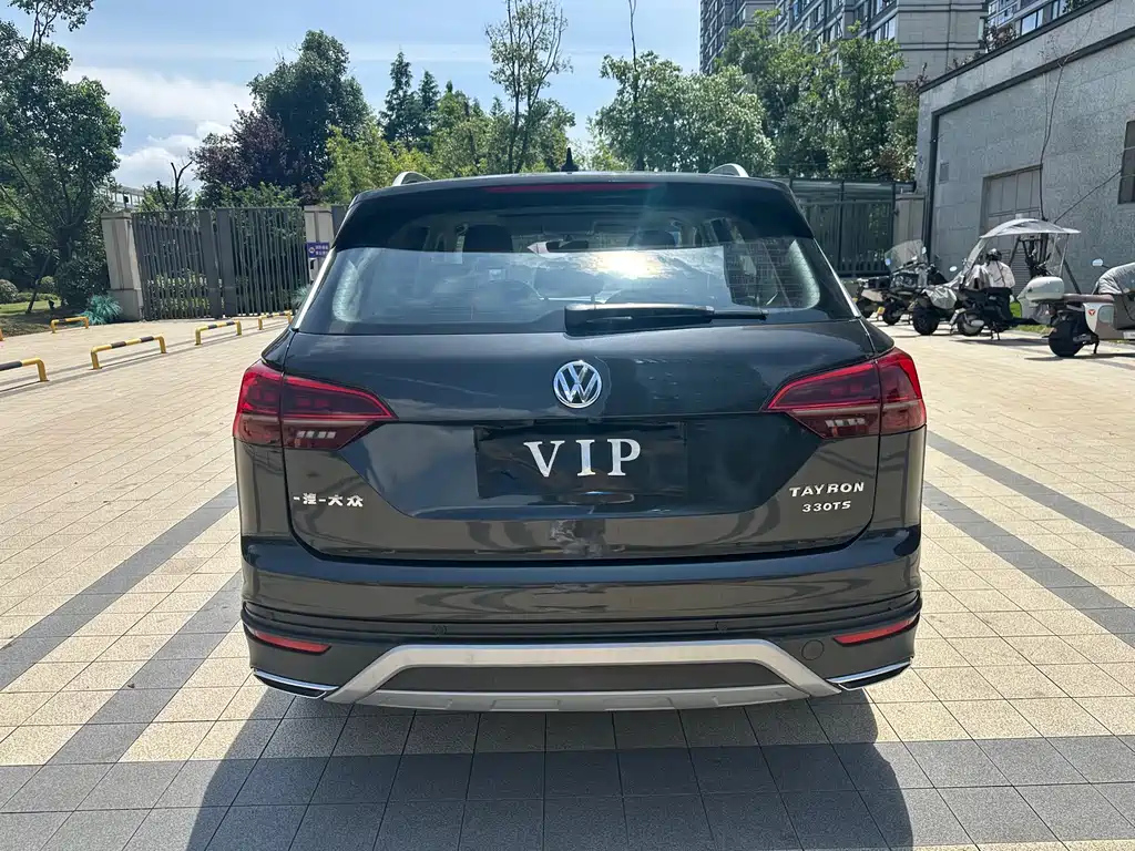 VOLKSWAGEN TAYRON 2020