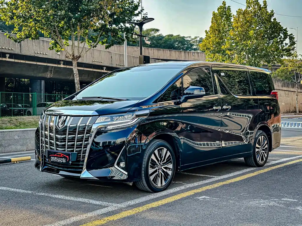 TOYOTA ALPHARD 2019