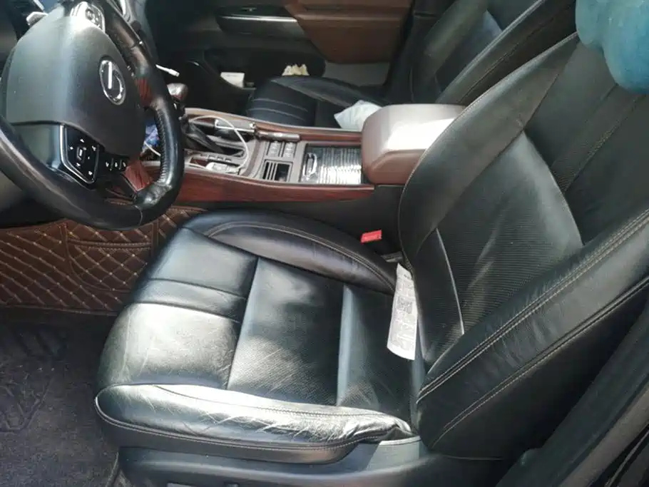 TRUMPCHI GS8 2017
