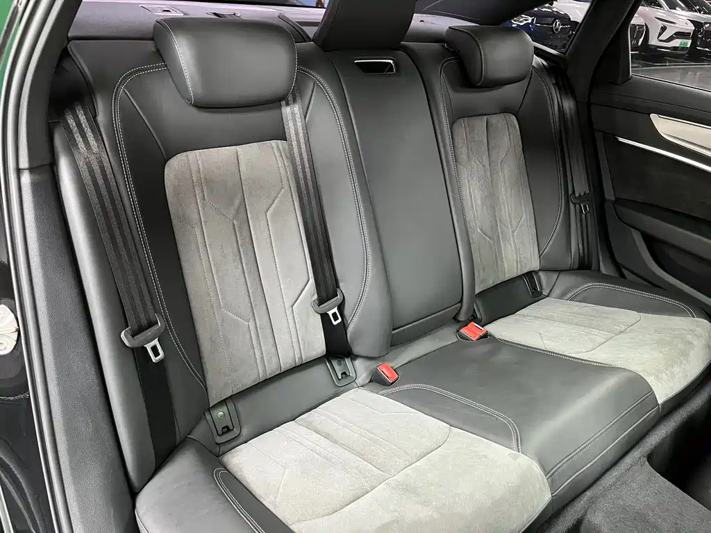 AUDI A6L 2019