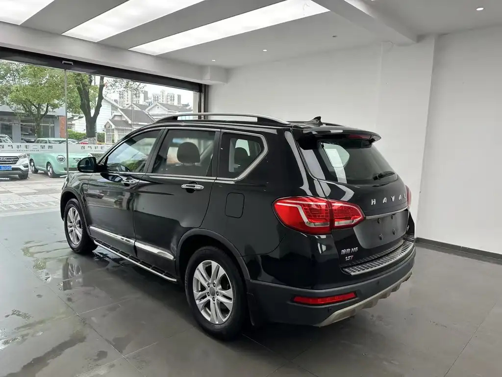 HAVAL H6 2015