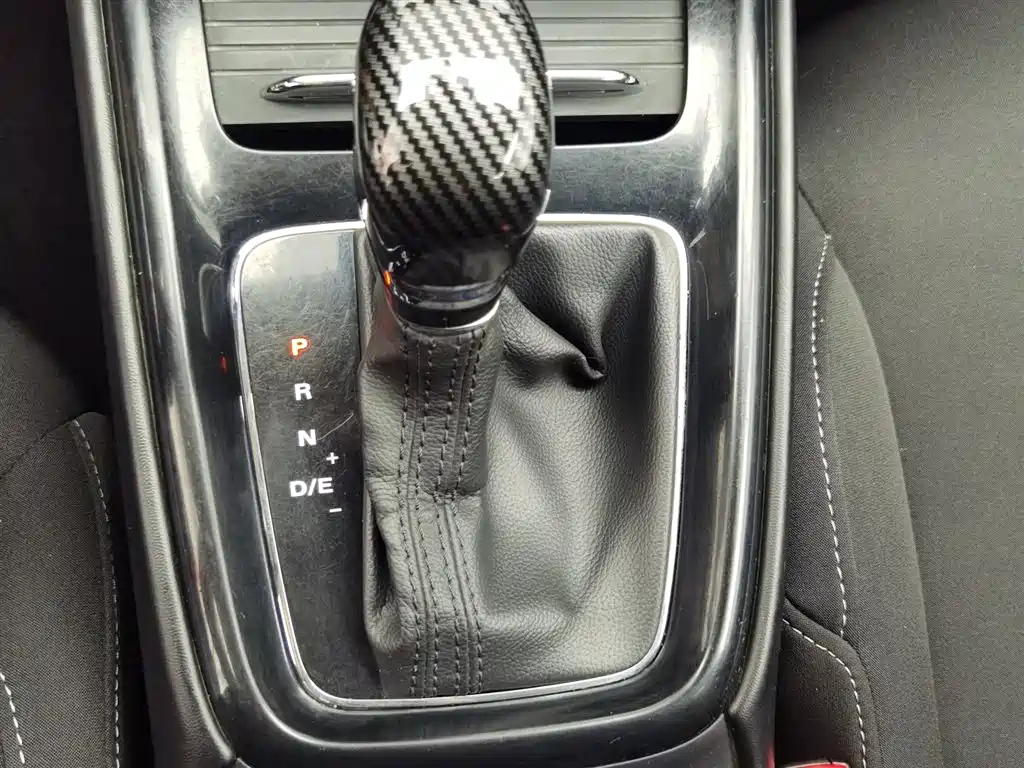 ROEWE I5 2019