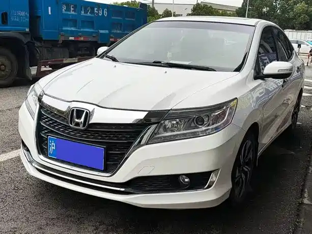 HONDA CRIDER 2016