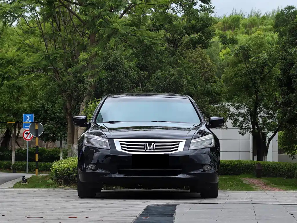 HONDA ACCORD 2010