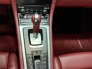 PORSCHE 718  2022 YEAR BOXSTER 2.0T 2022