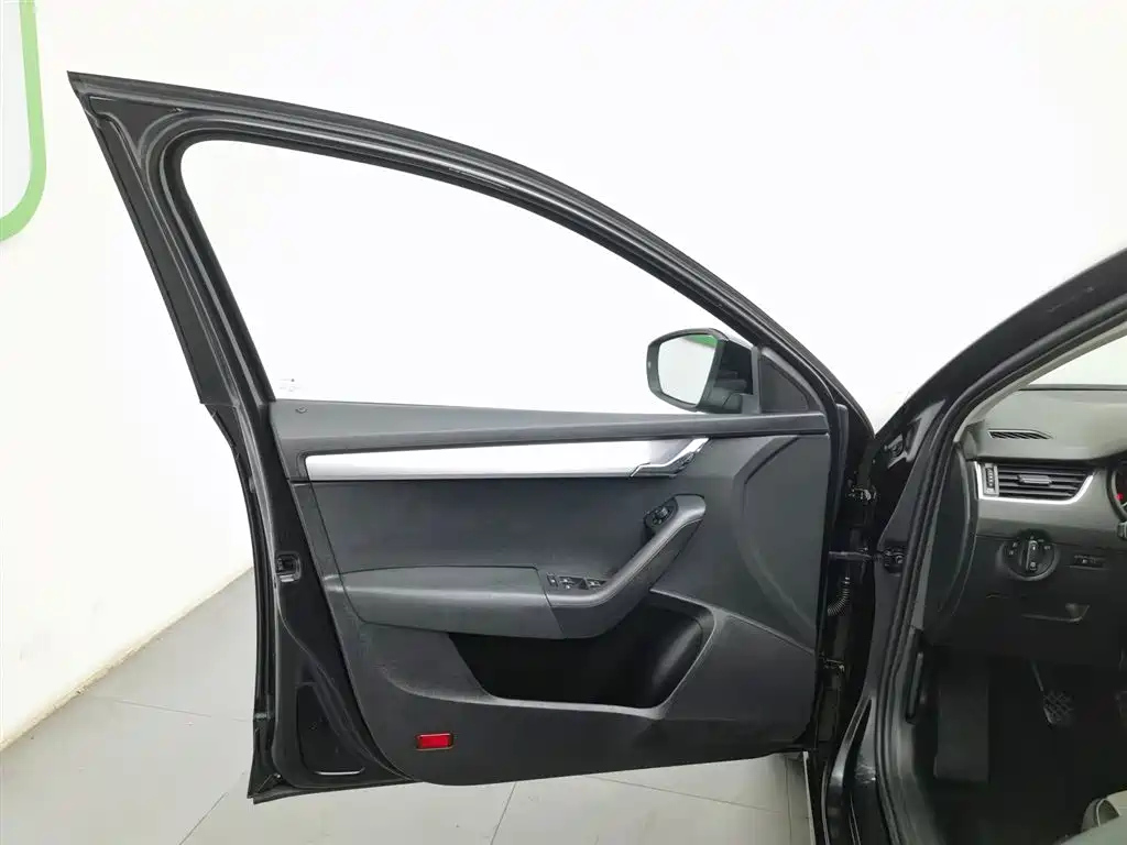 SKODA OCTAVIA 2017